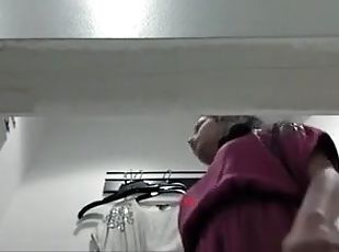Spy cam girl in dressing room shows boobs shaking like pears