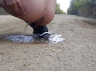 Teen Pee Public