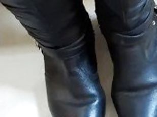 Cum on boots high heels