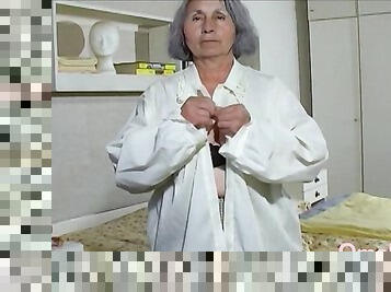 Žena