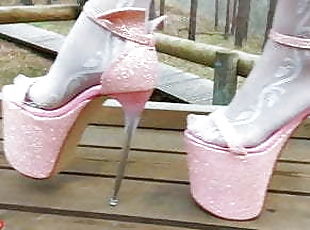 Insertion extreme high heels :: HQ Tube TV